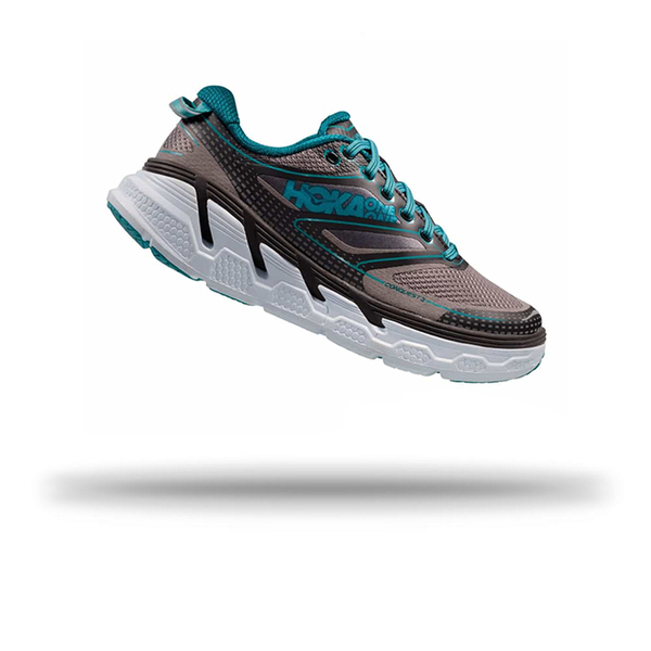 Hoka one one conquest 3 shop