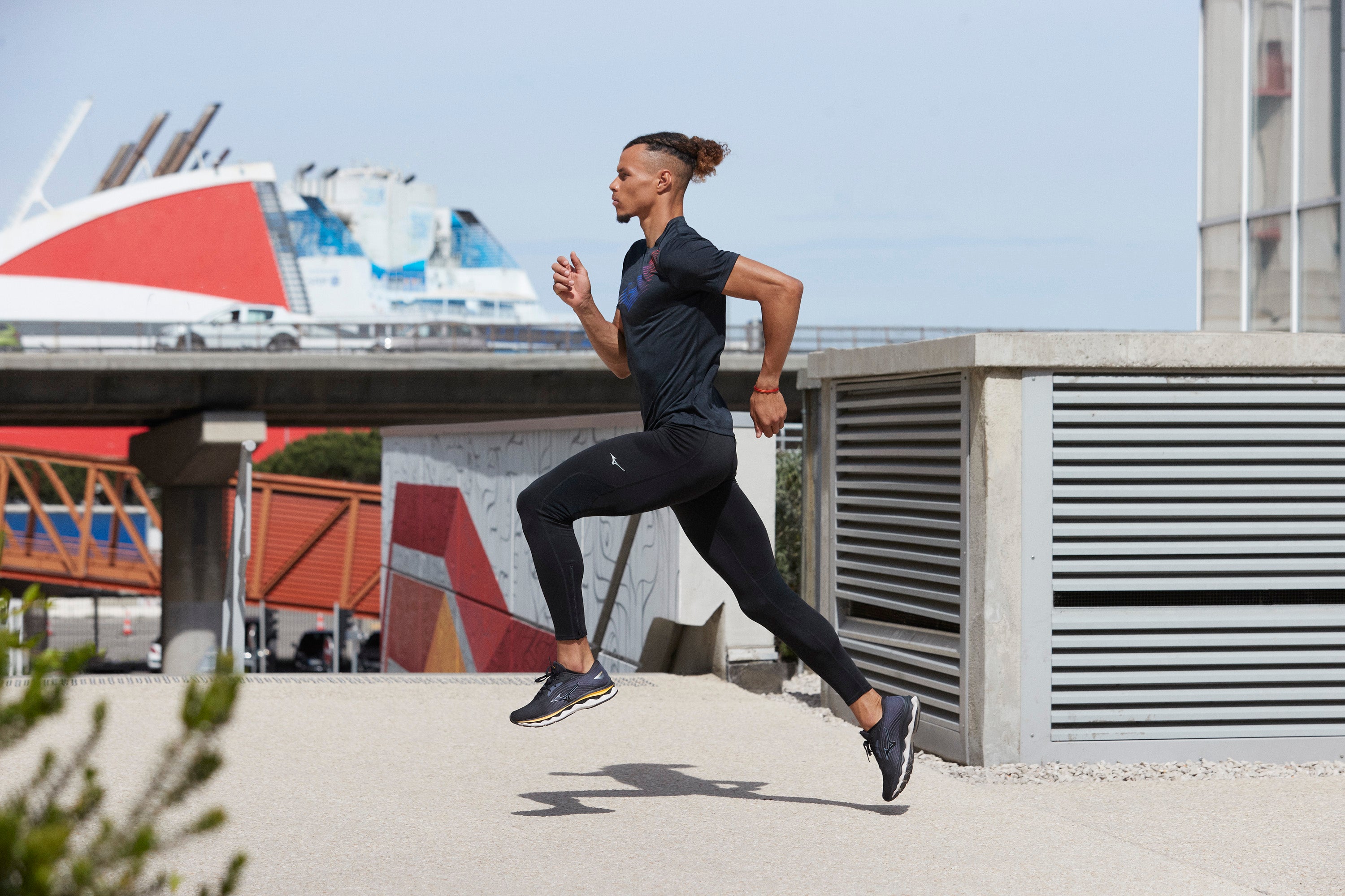 Mens and Womens Clothing – Run Company