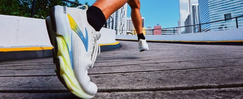 Mens Brooks Shoes