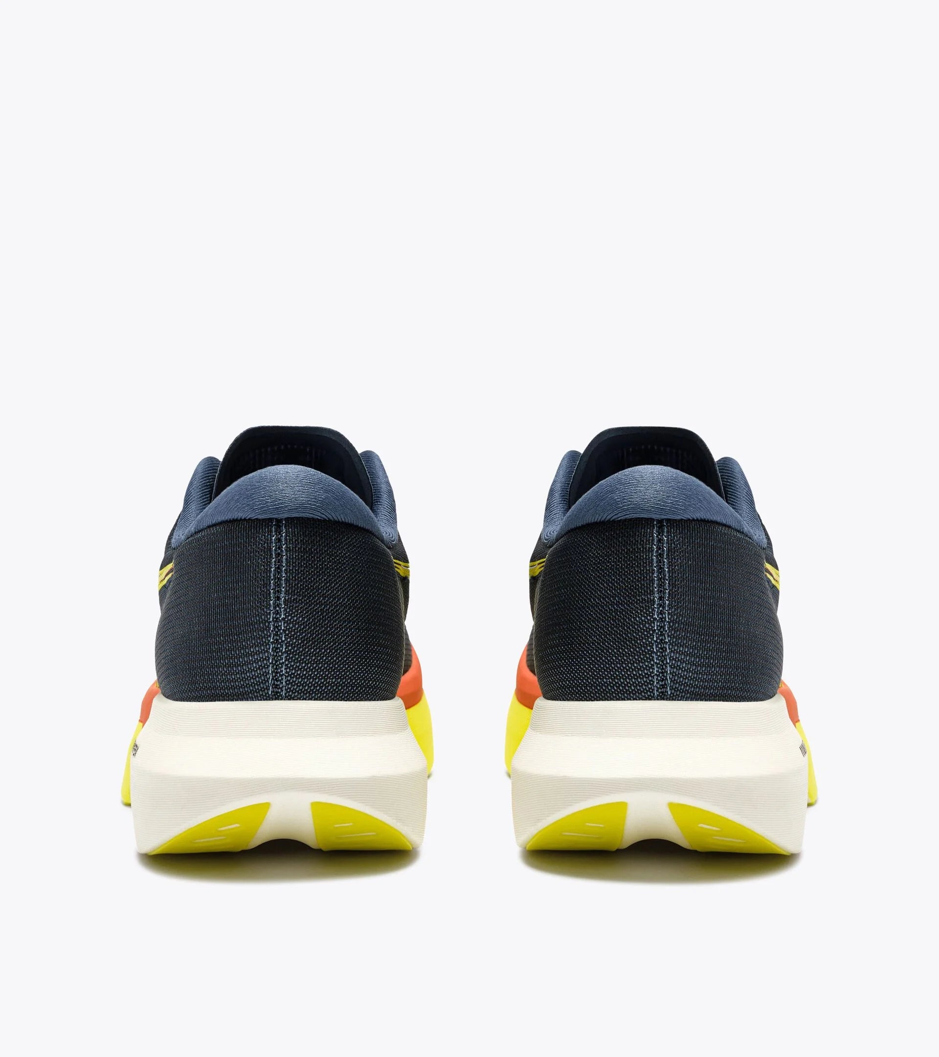 Diadora Gara Carbon 3 Running Shoe