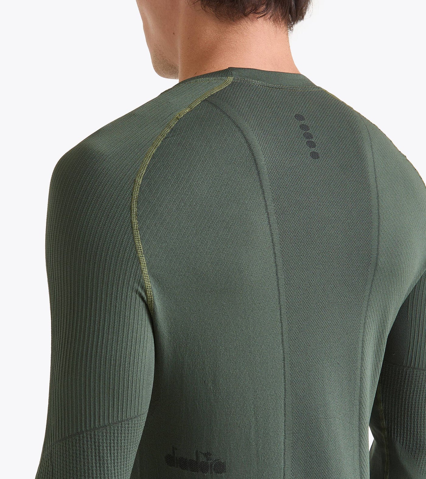 Diadora Men's Long-Sleeve T-Shirt Stratozero