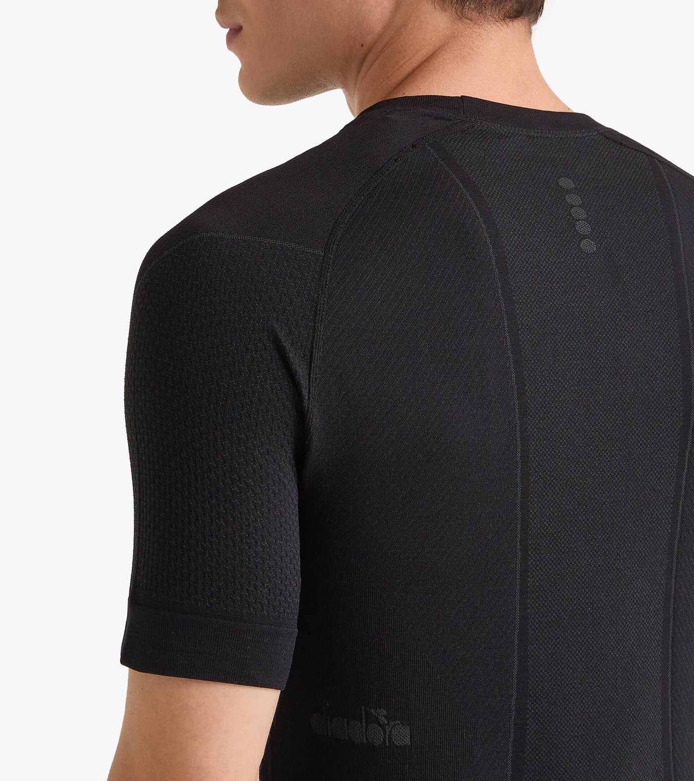 Diadora Men's Short-Sleeve Stratozero T-Shirt