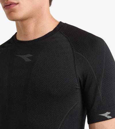 Diadora Men's Short-Sleeve Stratozero T-Shirt