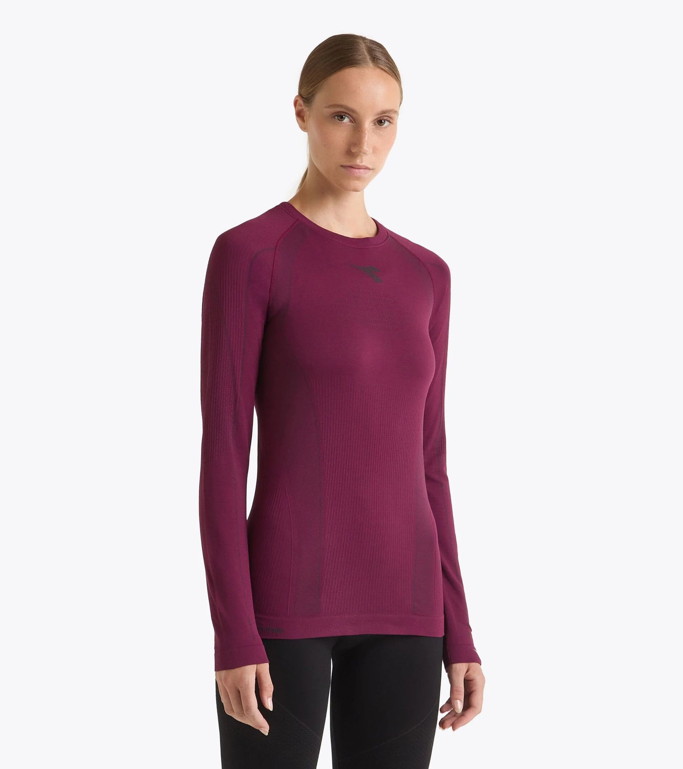 Diadora Woman's Long-Sleeve T-Shirt Stratozero Maroon Banner / XS/S