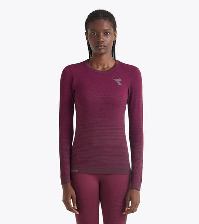 Diadora Woman's Long-Sleeved Stratouno T-Shirt Maroon Banner / S/M
