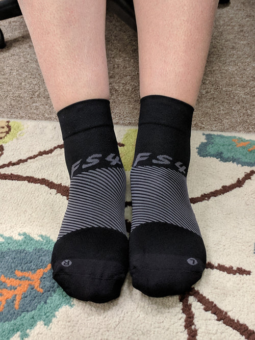 OS1st Plantar Fasciitis ¼ Crew Socks