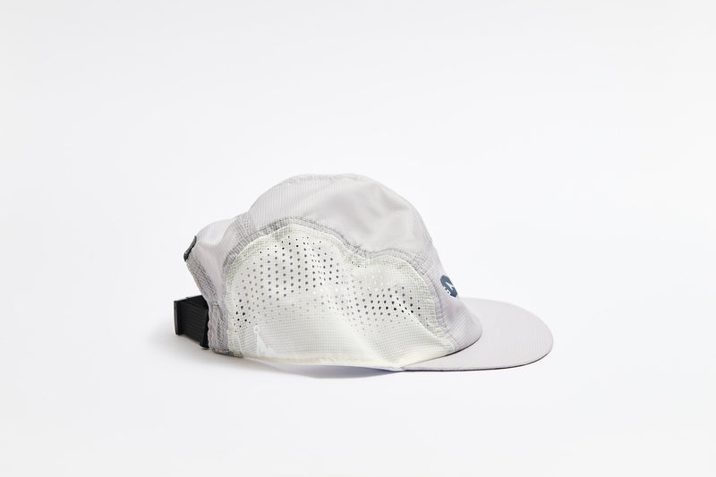 Vaga Wind Resistant Feather Racing Cap