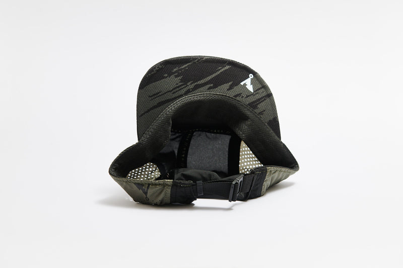 Vaga Wind Resistant Feather Racing Cap